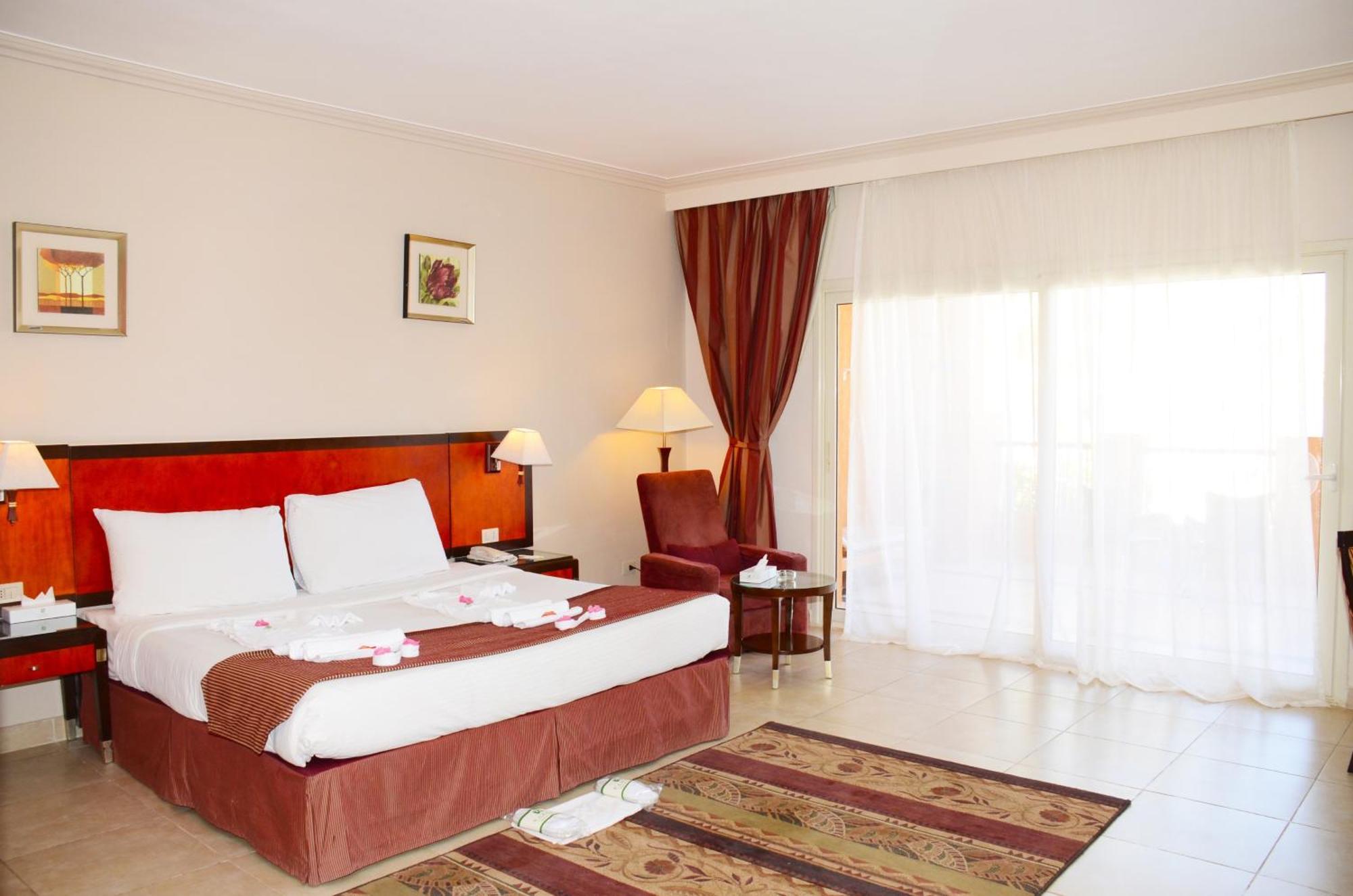 Rehana Royal Beach Resort - Aquapark & Spa - Family & Couples Only Sharm el-Sheikh Room photo