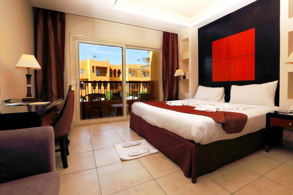 Rehana Royal Beach Resort - Aquapark & Spa - Family & Couples Only Sharm el-Sheikh Room photo